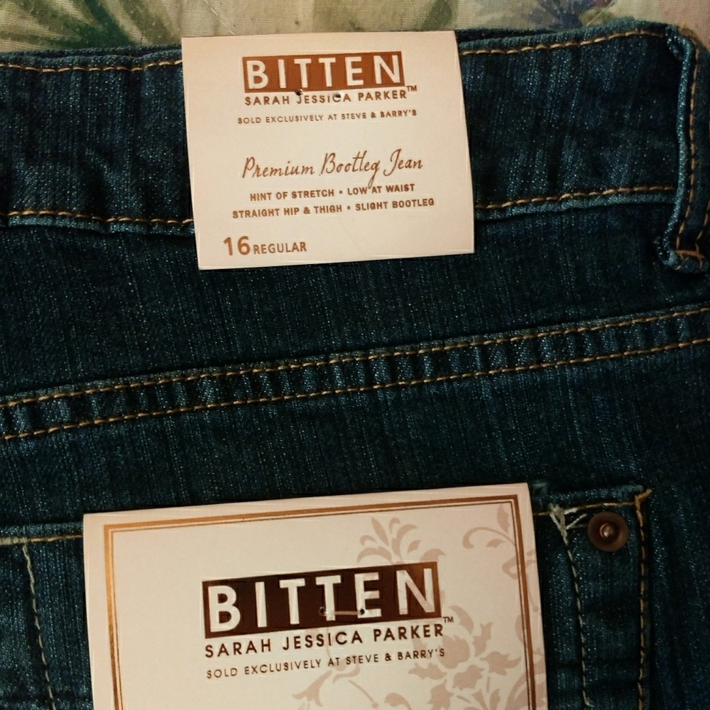 NWT Bitten By Sarah Jessica Parker Jeans